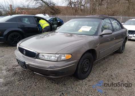 2002 Buick Century Custom z USA, uszkodzony, nr VIN 2G4WS52J121144408